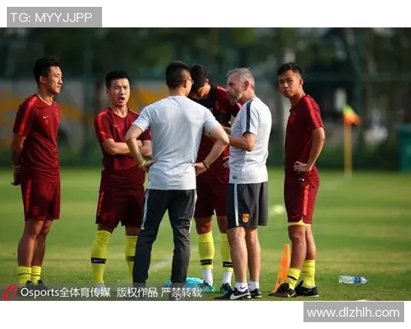 西安足球队在亚运会中的默契配合与战术分析 西安足球队在亚运会中的默契配合与战术分析