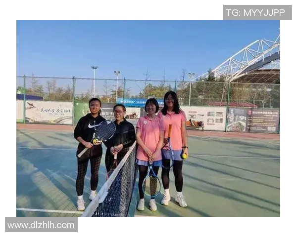 重庆网球队运营揭秘：探索网球深度与发展潜力的全新视角